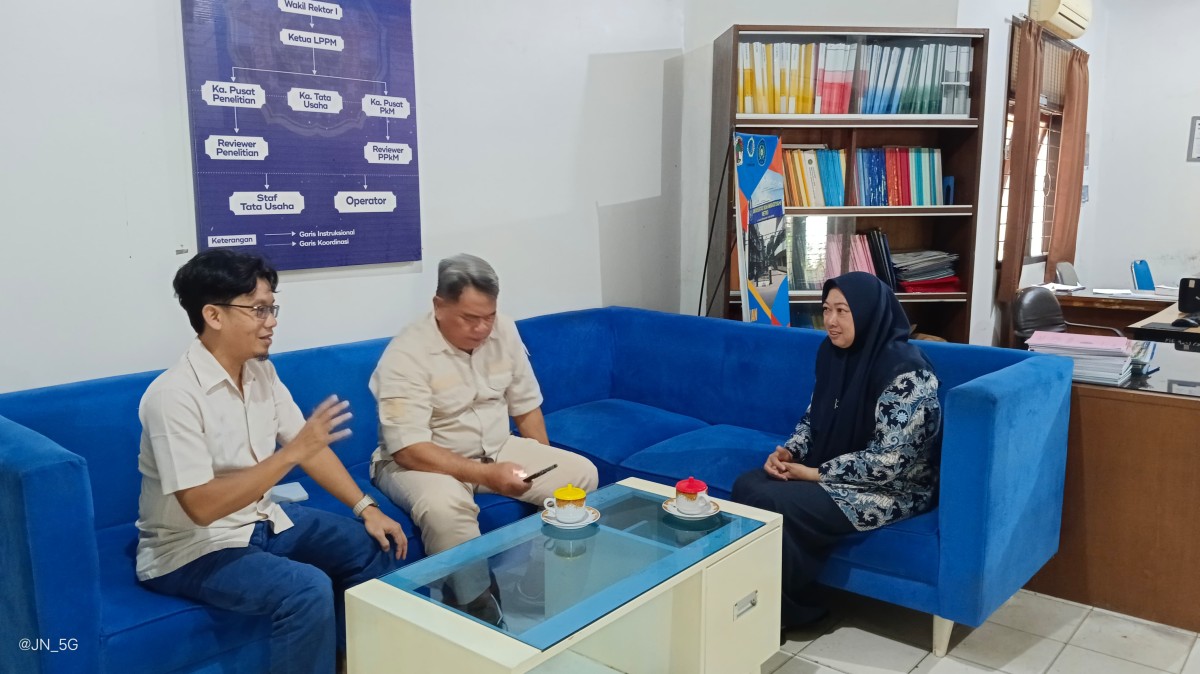 Kunjungan Majelis Pemberdayaan Masyarakat PW Muhammadiyah Lampung dan Ketua SaranMu Lampung ke LPPM UM Metro